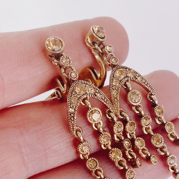 VTG Monet Signed Earrings Rhinestone Chandelier Clip 1970s Sparkling Gold Tone - Picture 11 of 11